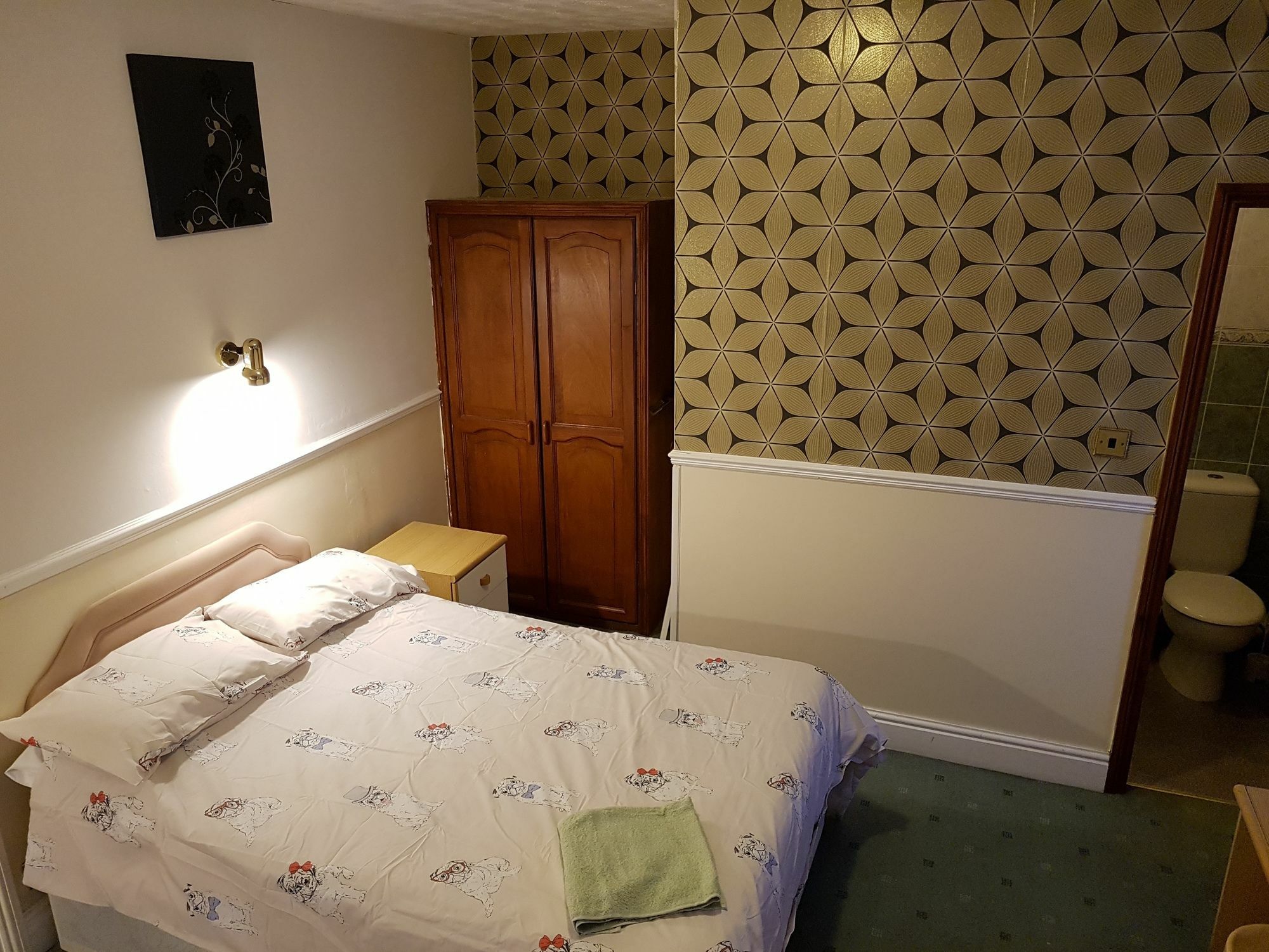 Chatley Court Guest House Bridlington Εξωτερικό φωτογραφία